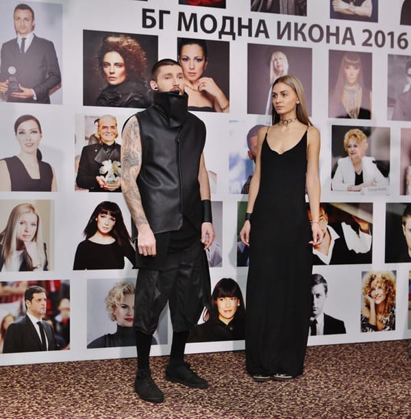 СТУДЕНТИ ПО МОДА ОТ НХА ВПЕЧАТЛИХА СЪС СВОИ ТВОРЕНИЯ НА „БГ МОДНА ИКОНА 2016“